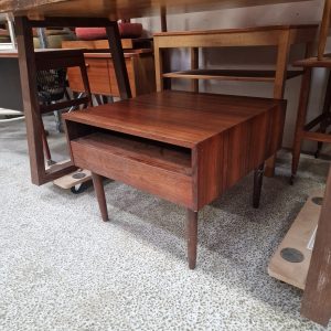 Stort og bredt endebord/sofabord, palisander