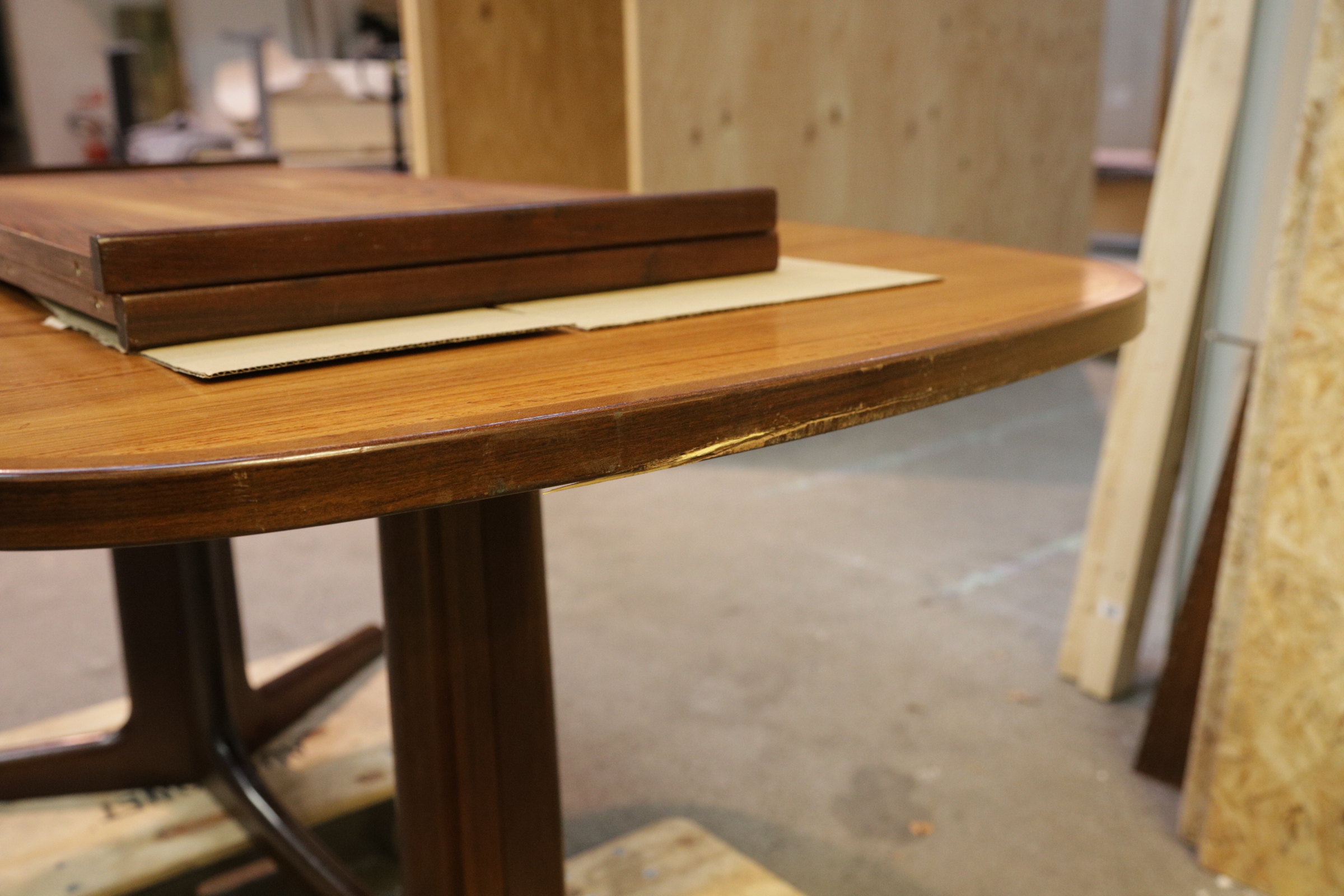 Ovalt spisebord, palisander, Gudme Møbelfabrik - Image 2