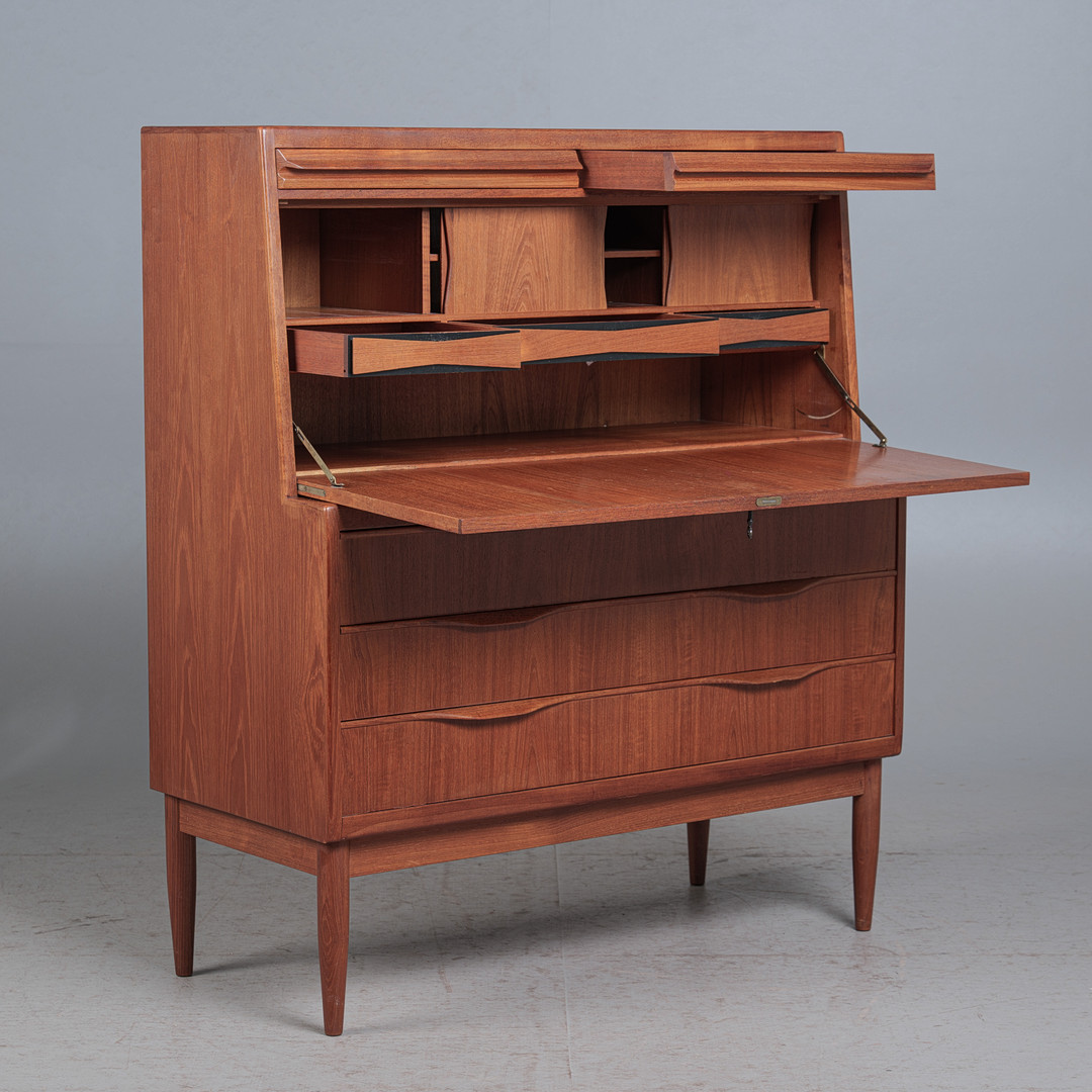 Erling Torvits sekretær i teak - Image 9