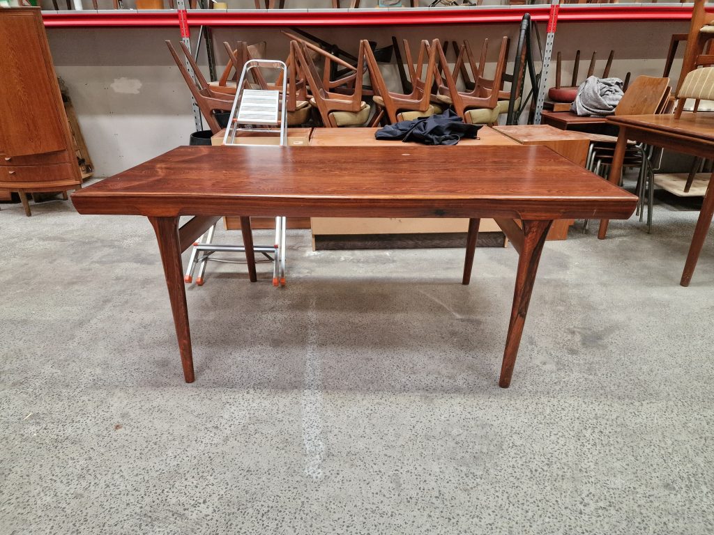 Spisebord i palisander, Ib Kofod Larsen