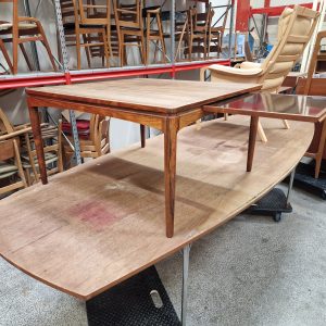 Kvadratisk sofabord i palisander med udtræksplade