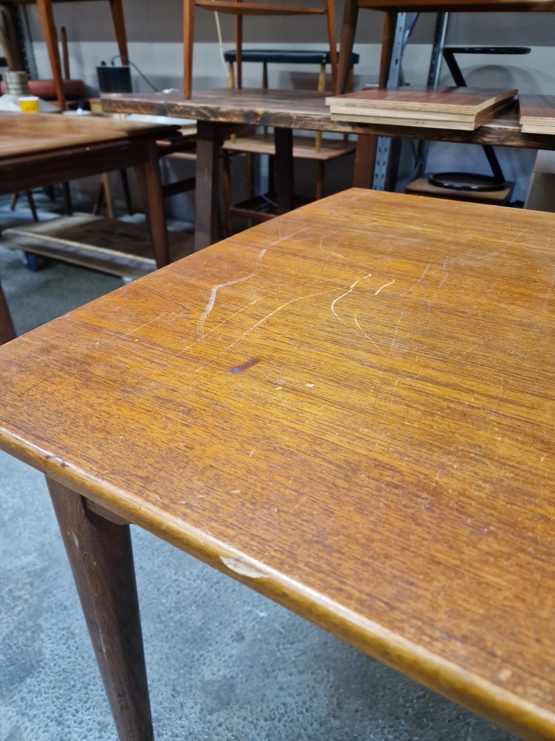 Spisebord i teak, på stel af egetræ, med hollandsk udtræk - Image 5