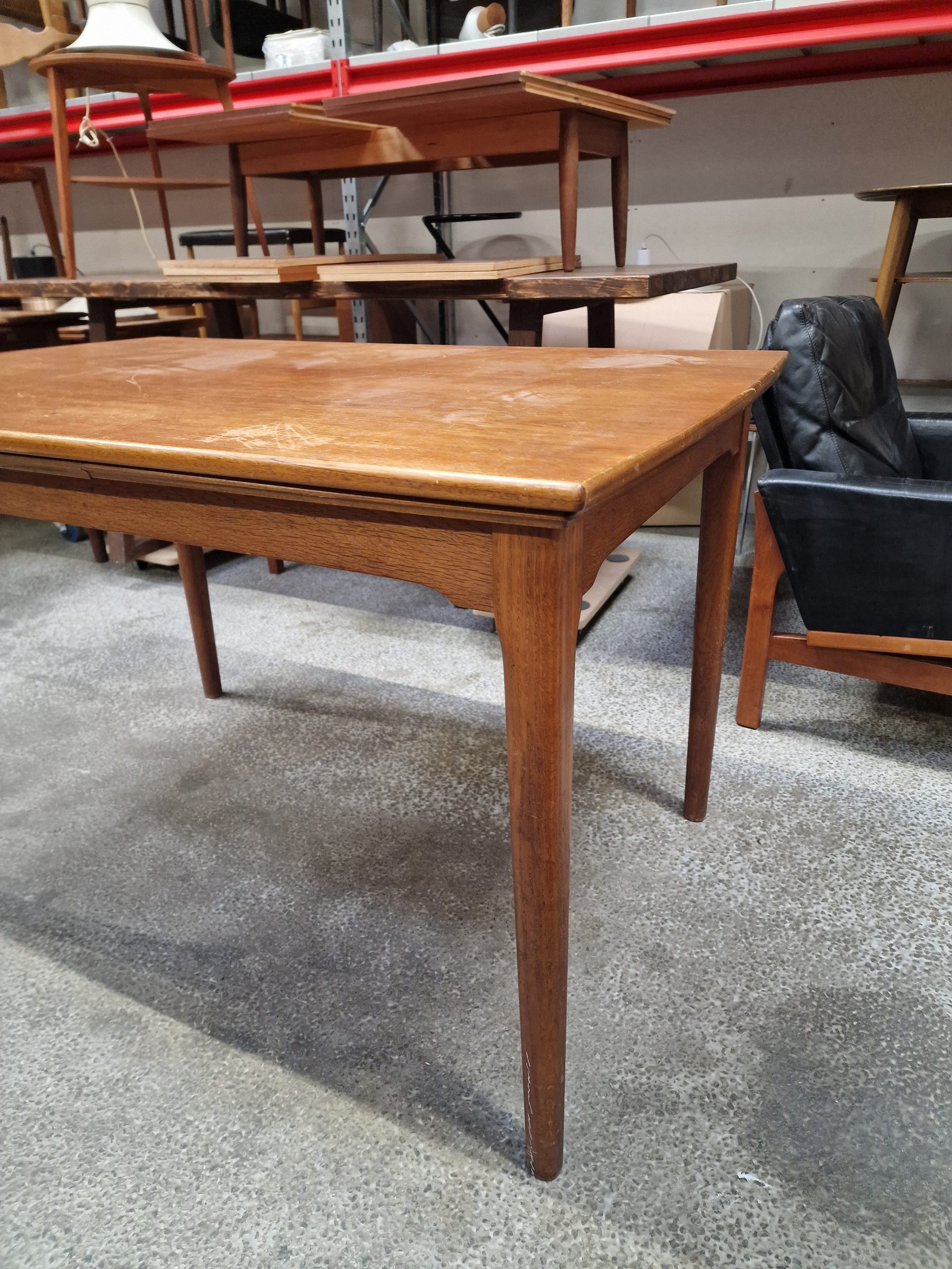 Spisebord i teak, på stel af egetræ, med hollandsk udtræk - Image 8