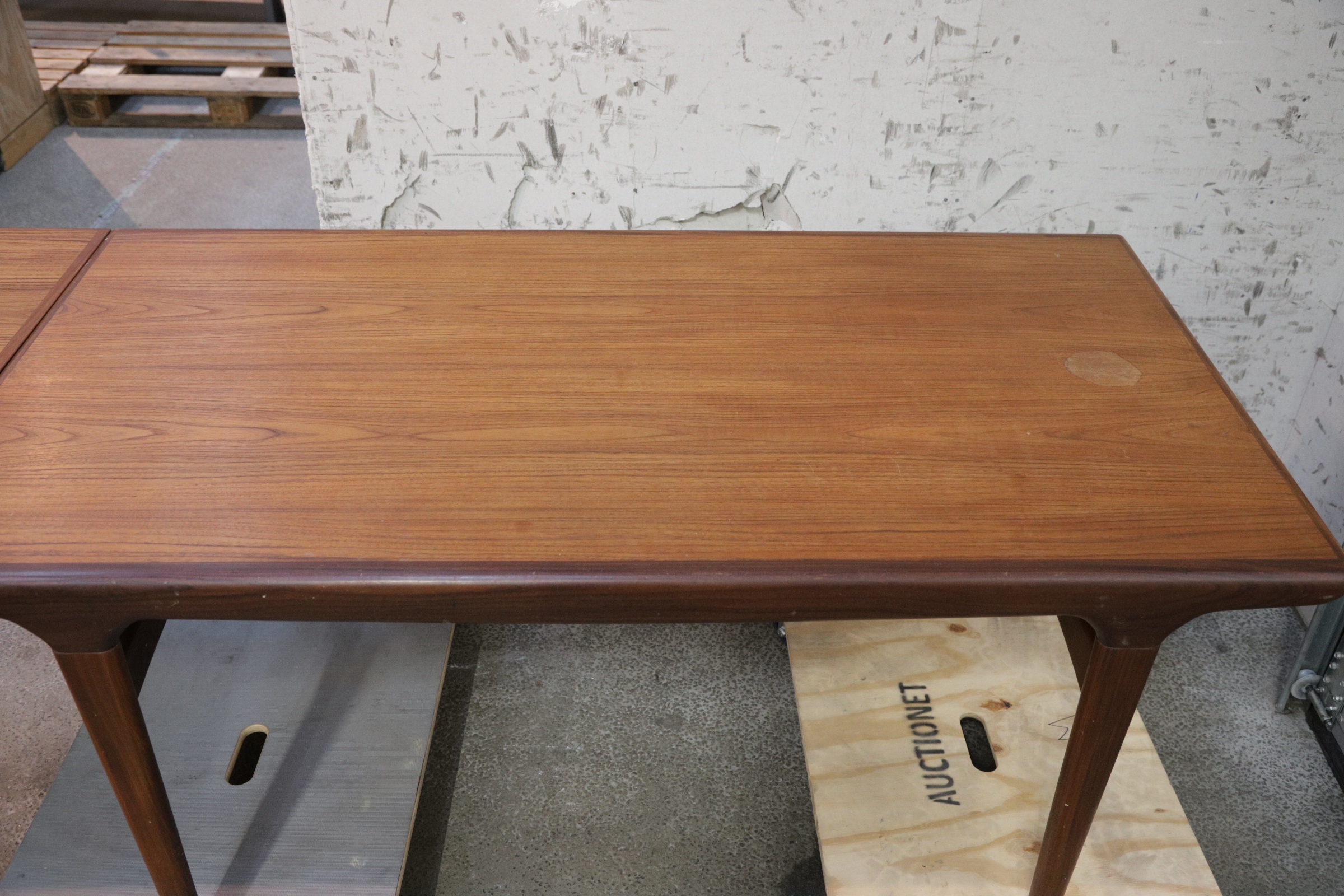 Spisebord i teak med tillægsplade af Johannes Andersen for fra Uldum Møbelfabrik - Image 8