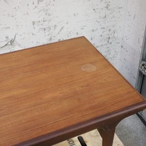 Spisebord i teak med tillægsplade af Johannes Andersen for fra Uldum Møbelfabrik - Image 9