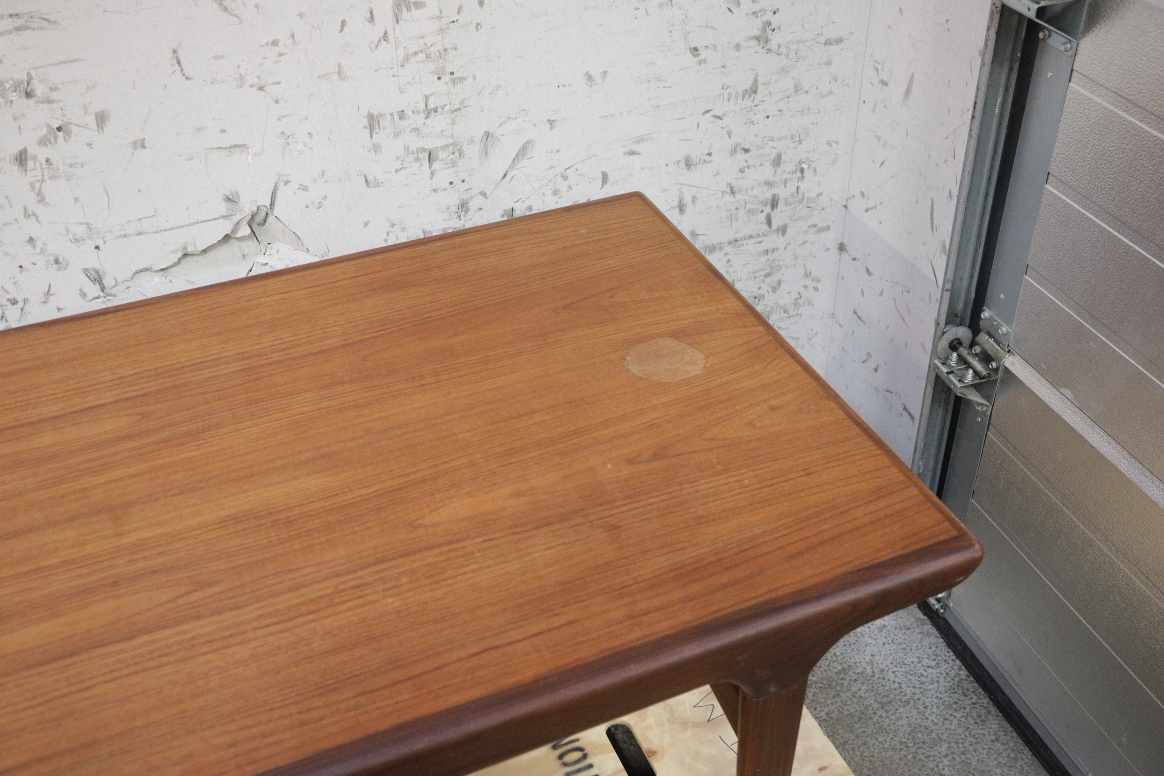 Spisebord i teak med tillægsplade af Johannes Andersen for fra Uldum Møbelfabrik - Image 9