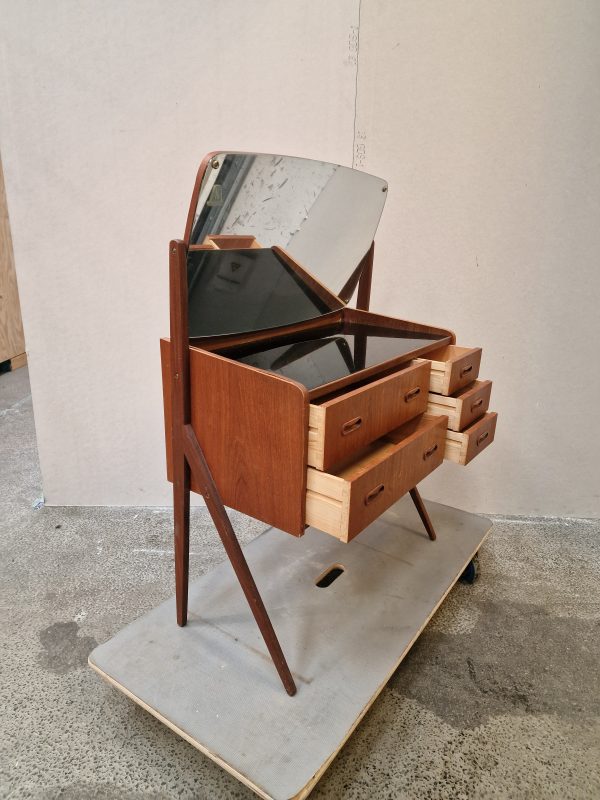 Sminkebord med vipbart spejl, teak