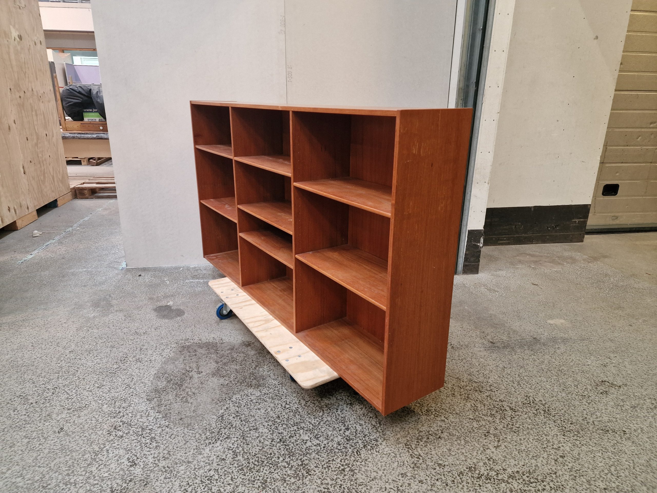 Bogreol-overdel, teak - Image 2