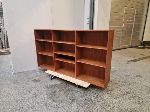 Bogreol-overdel, teak