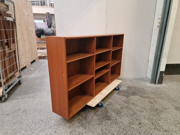 Bogreol-overdel, teak