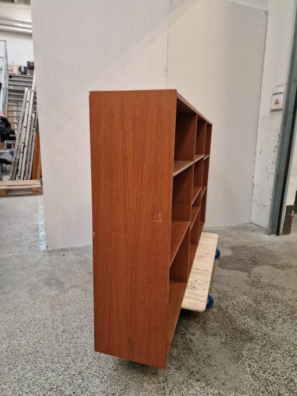 Bogreol-overdel, teak