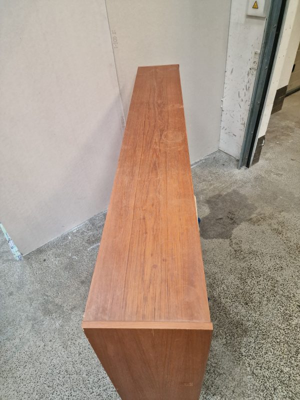 Bogreol-overdel, teak