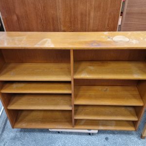 Bogreol i egetræ - Image 3