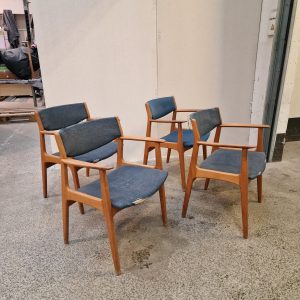 4 stk Henning Kjærnulf armstole af teak model 317/318