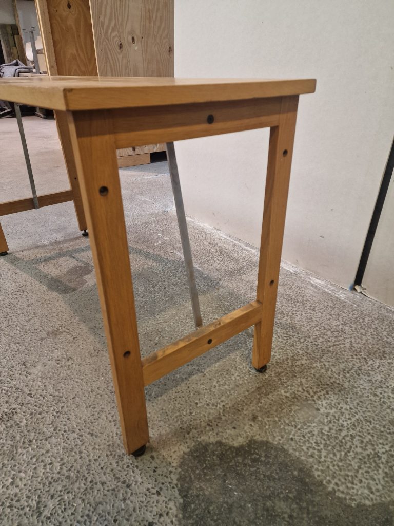 Aflæggerbord, egetræ, Bjerringbro Savværk