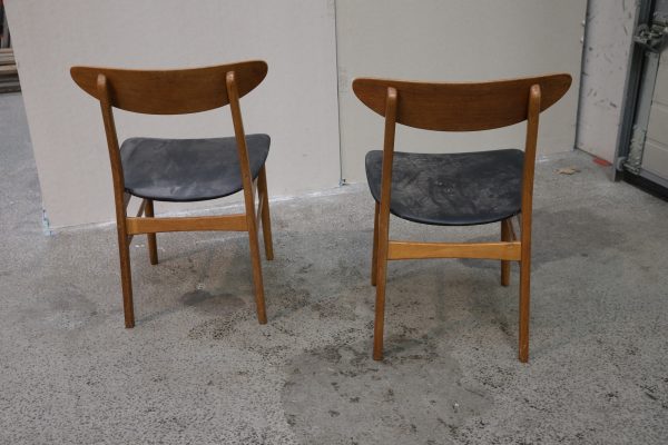 To stk Farstrup model 210 med løse sæder, teak