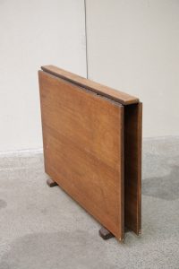 Spisebord i teak med gateleg