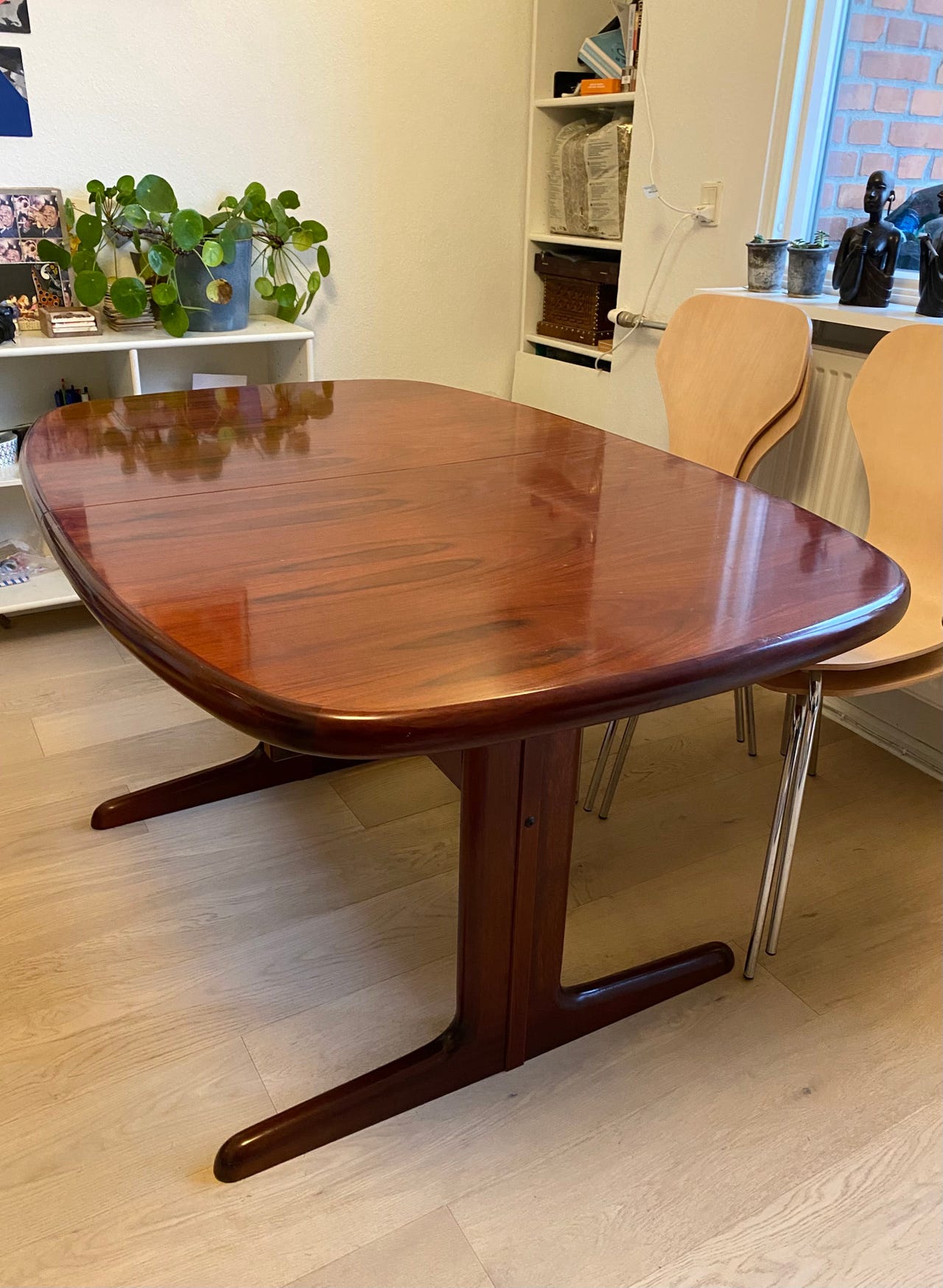 Ovalt spisebord med tillægsplader, palisander, Skovby