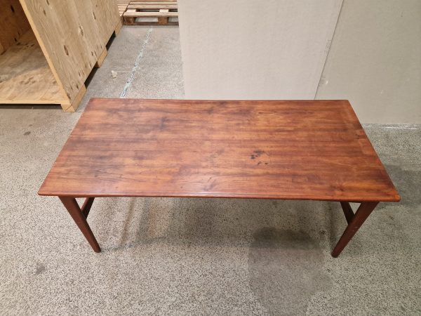 Spisebord med skjulte tillægsplader, teak