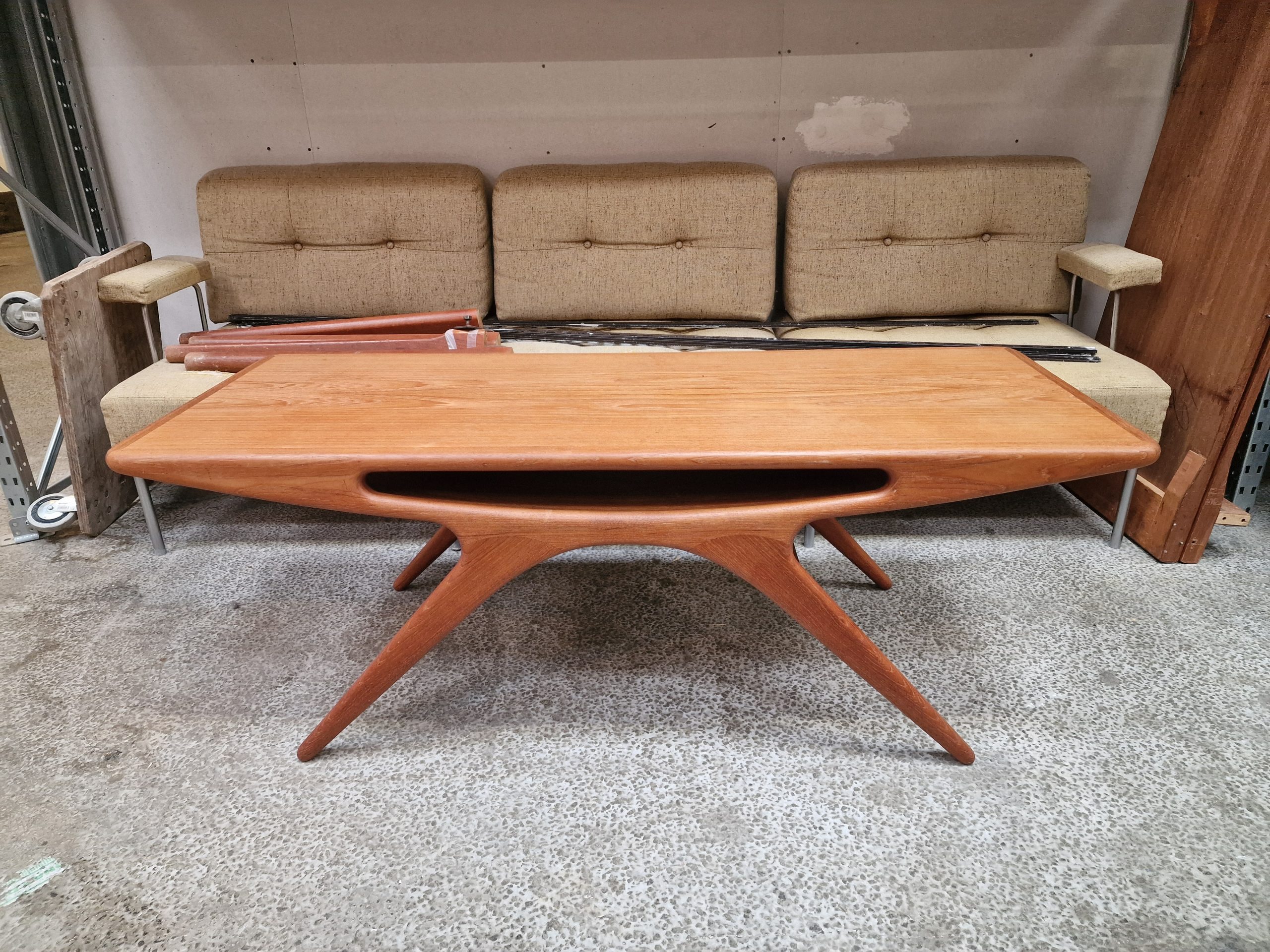 Sofabord i teak, Smilet af Johannes Andersen, CFC Silkeborg