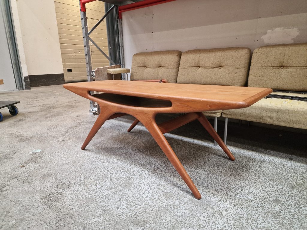 Sofabord i teak, Smilet af Johannes Andersen, CFC Silkeborg