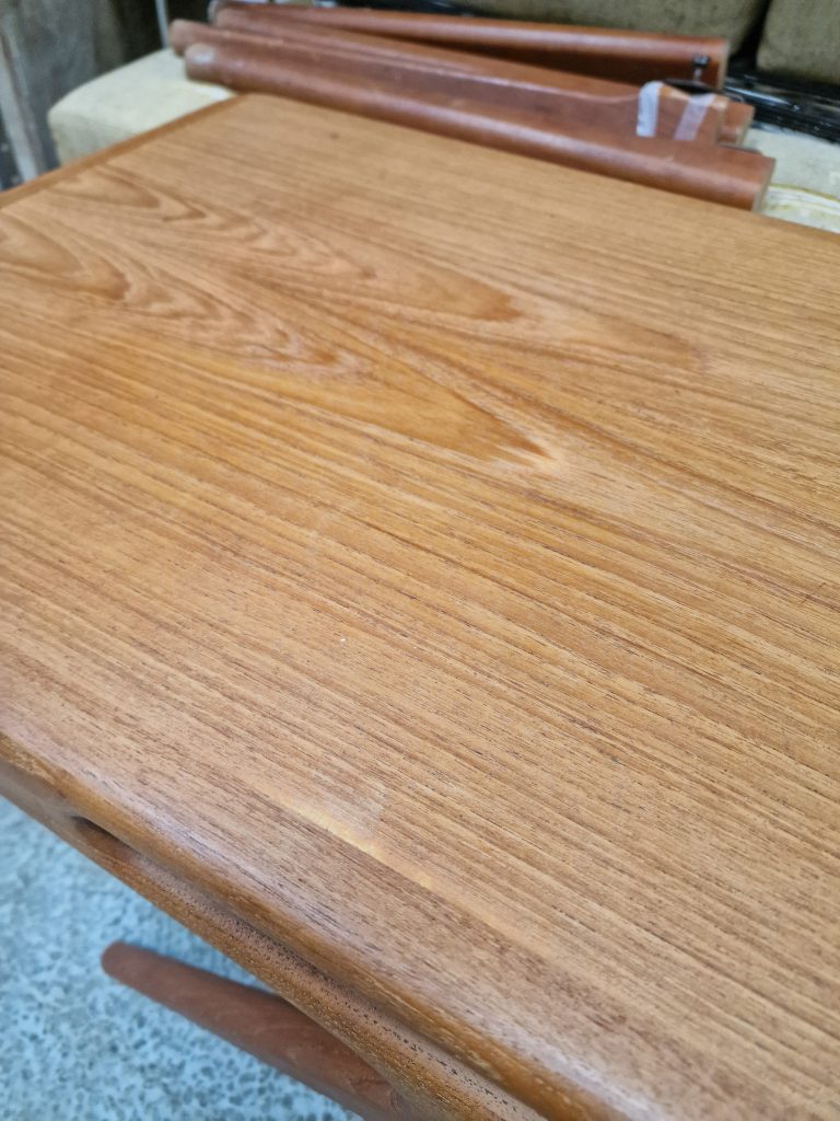 Sofabord i teak, Smilet af Johannes Andersen, CFC Silkeborg