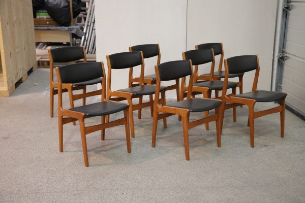 8 spisestole med sort læder, teak, Nova