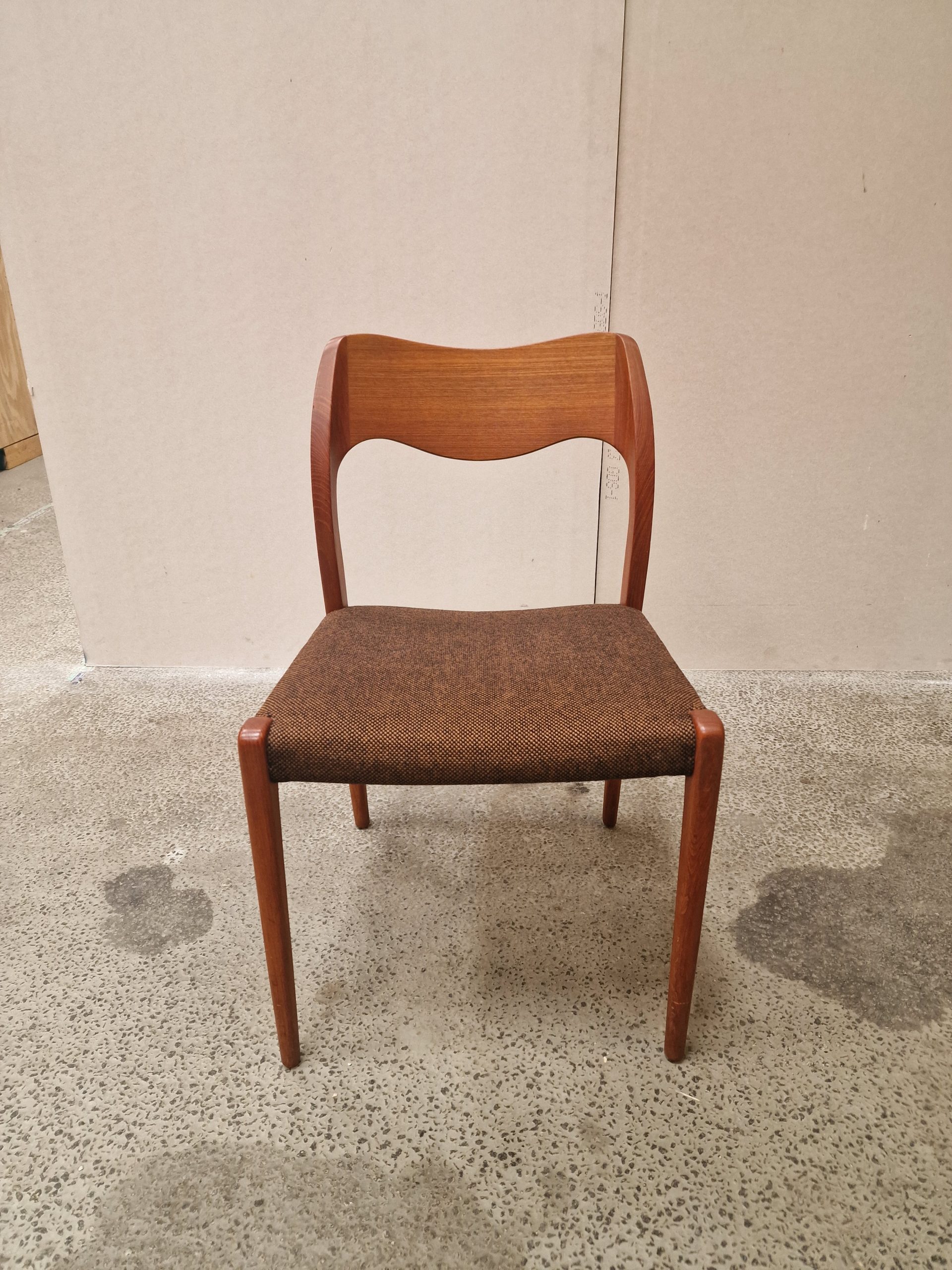 Spisestol i massiv teak, N.O. Møller model 71