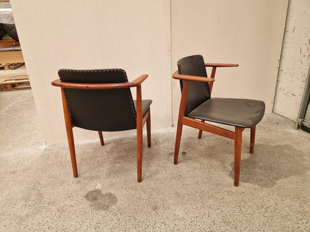 2 armstole i teak af Hans Olsen