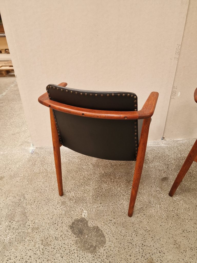 2 armstole i teak af Hans Olsen