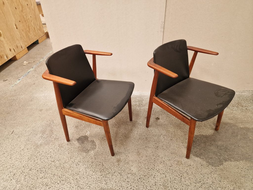 2 armstole i teak af Hans Olsen