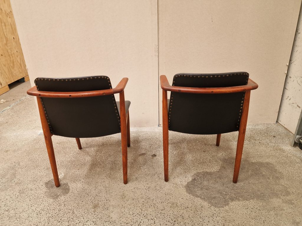 2 armstole i teak af Hans Olsen