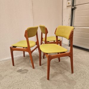 Tre stk Erik Buch spisestole med grøn polstring, model OD49