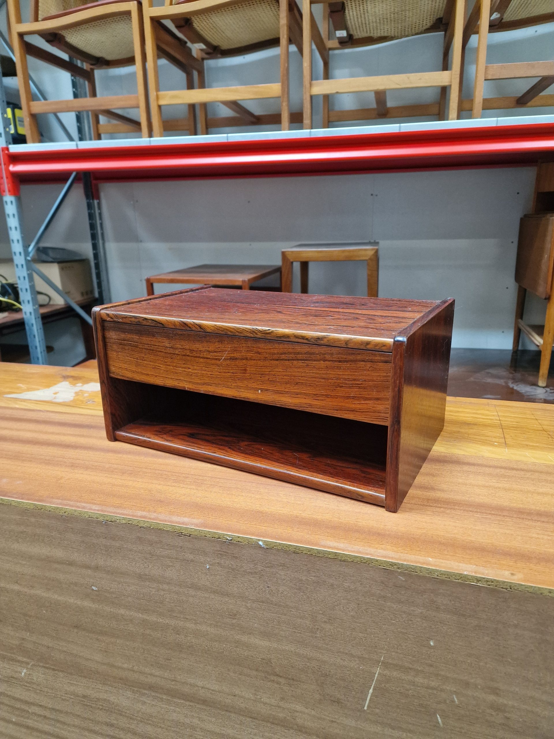 Sengebord med skuffe, palisander