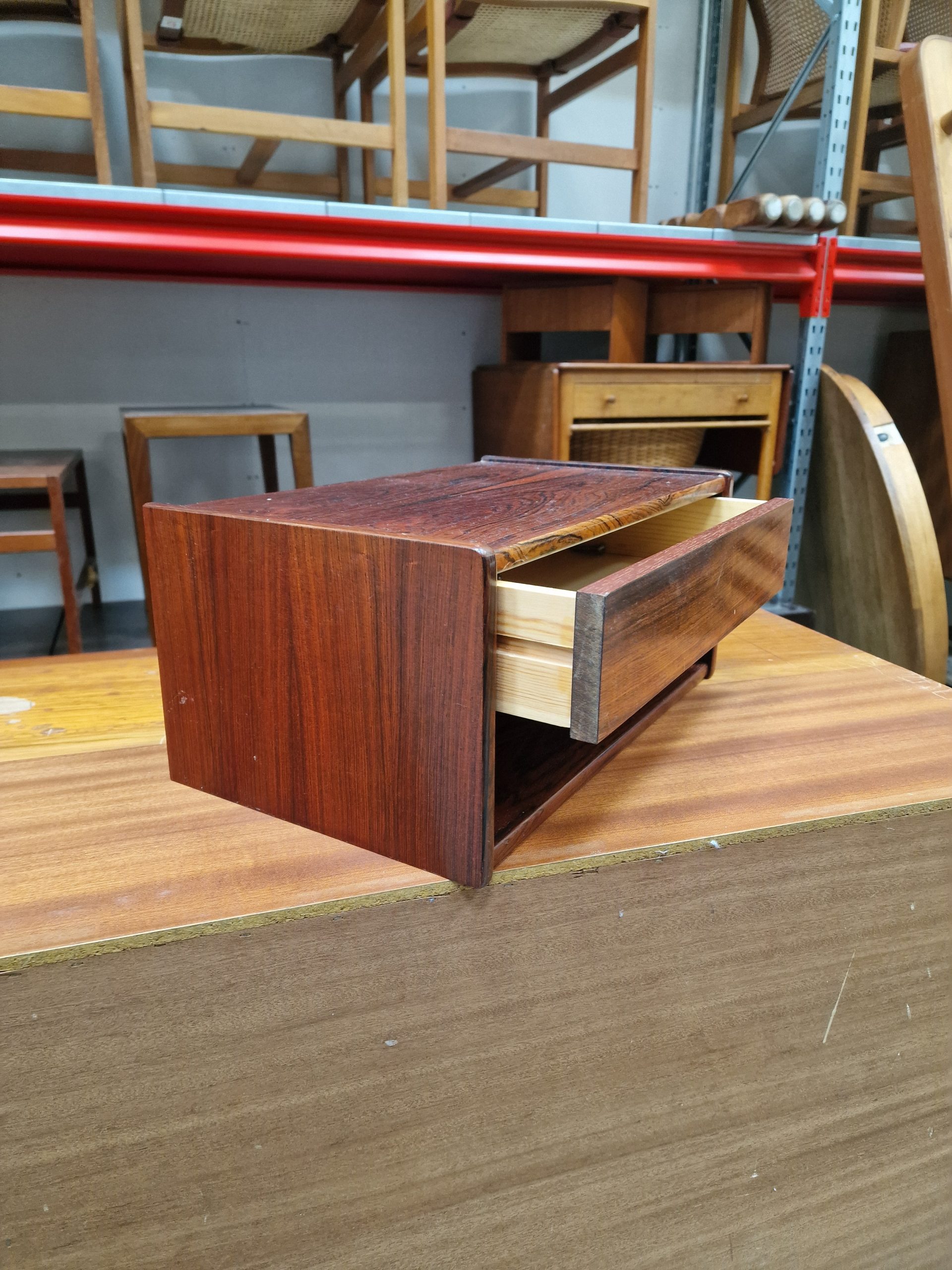 Sengebord med skuffe, palisander