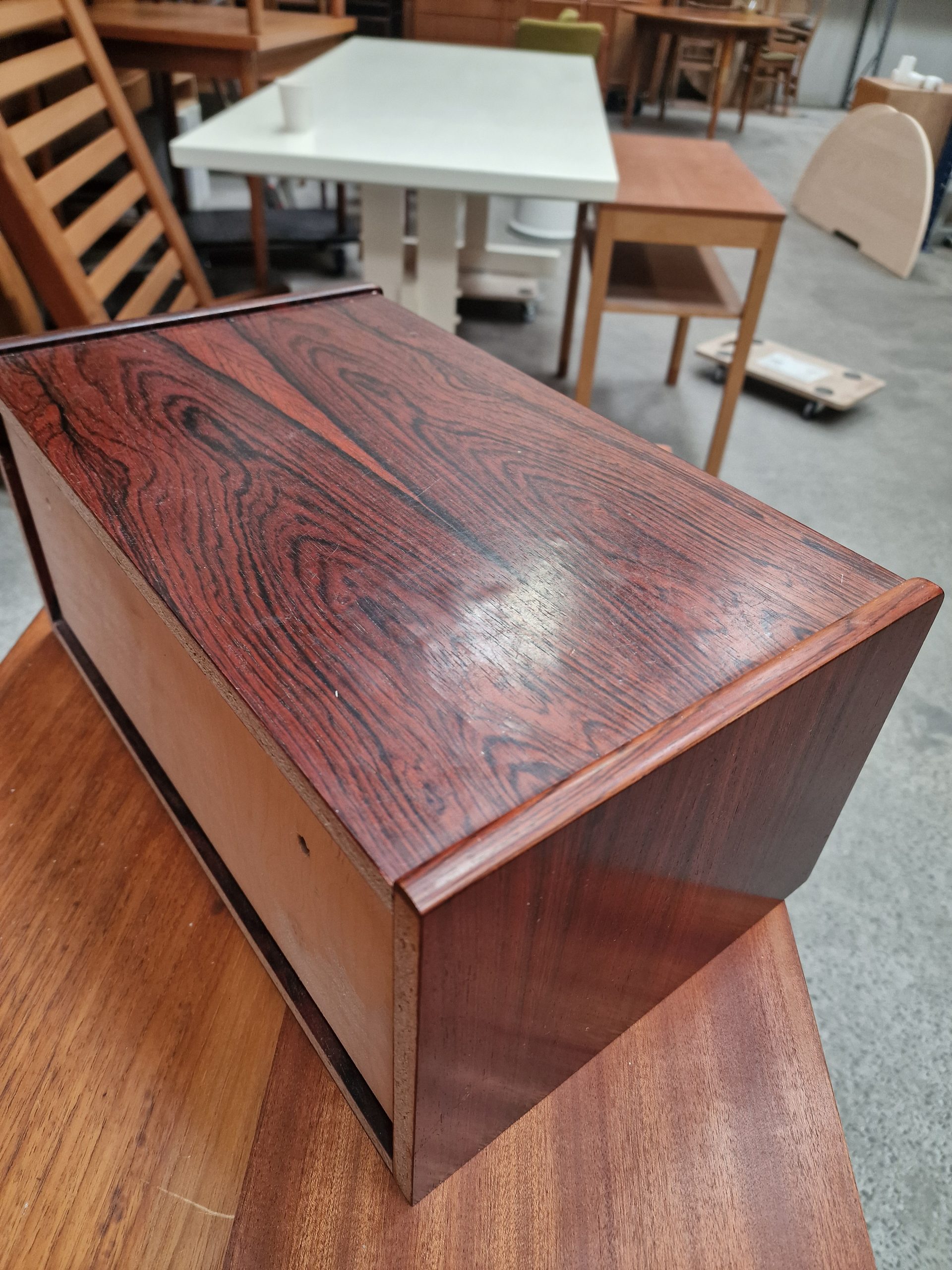 Sengebord med skuffe, palisander