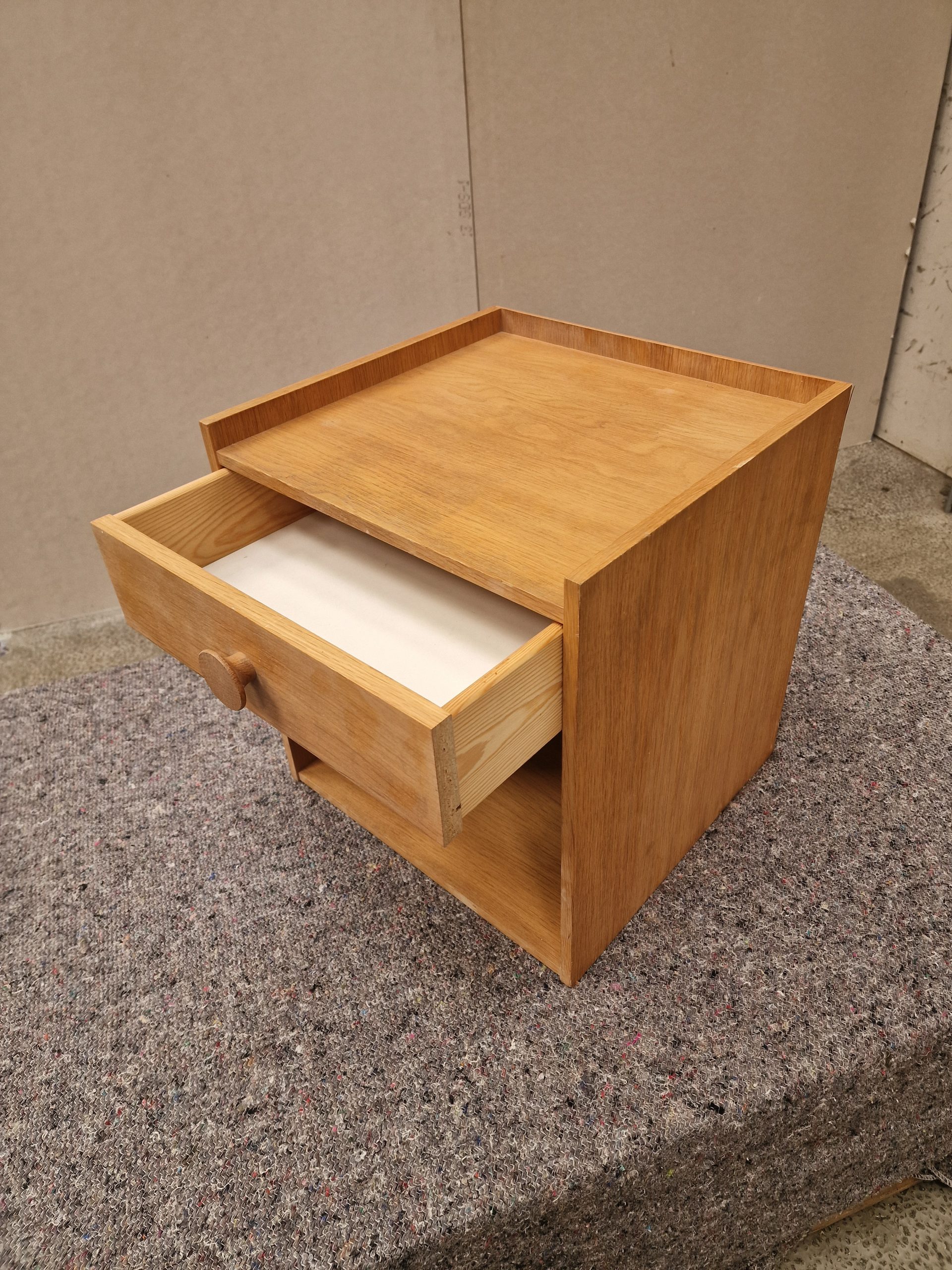 Natbord med skuffe, egetræ