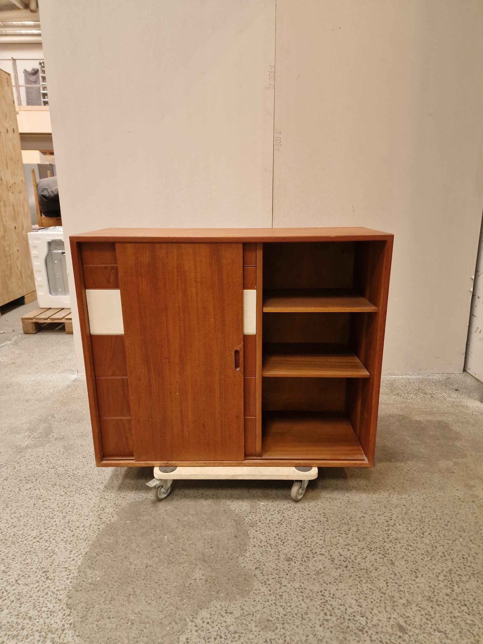 Kommode-skab, teak, Sven Ellekær