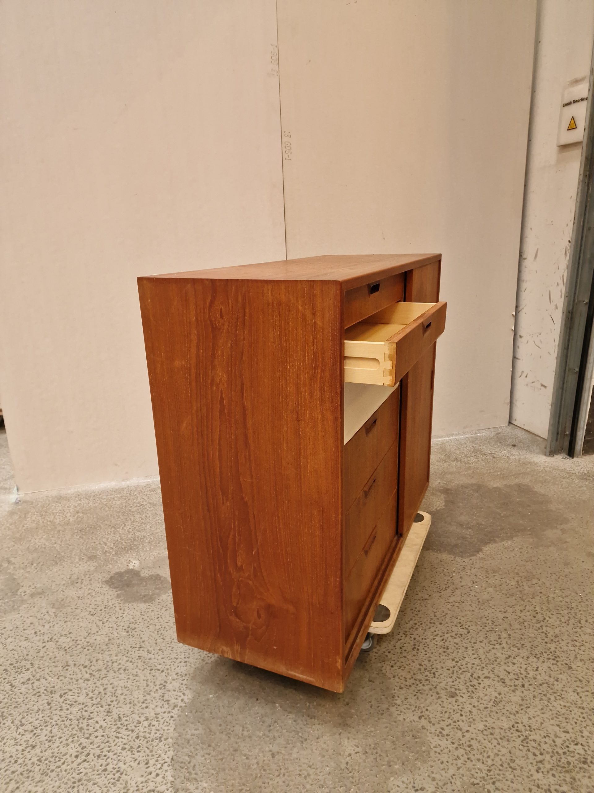 Kommode-skab, teak, Sven Ellekær