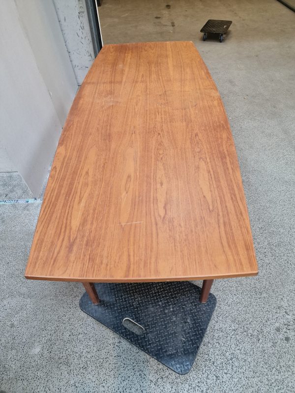 Stort spisebord/konferencebord i teak