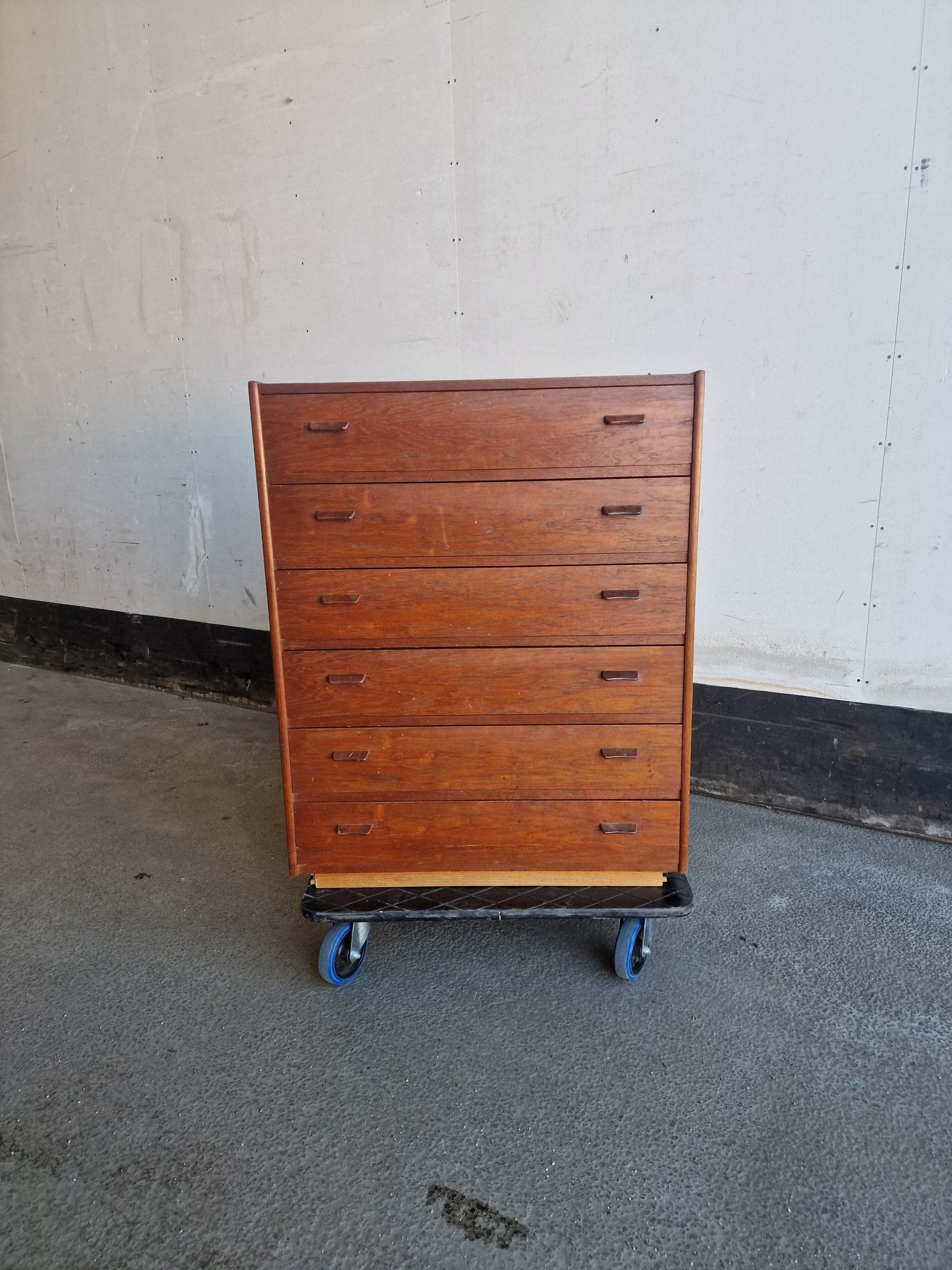 Kommode med seks skuffer, teak