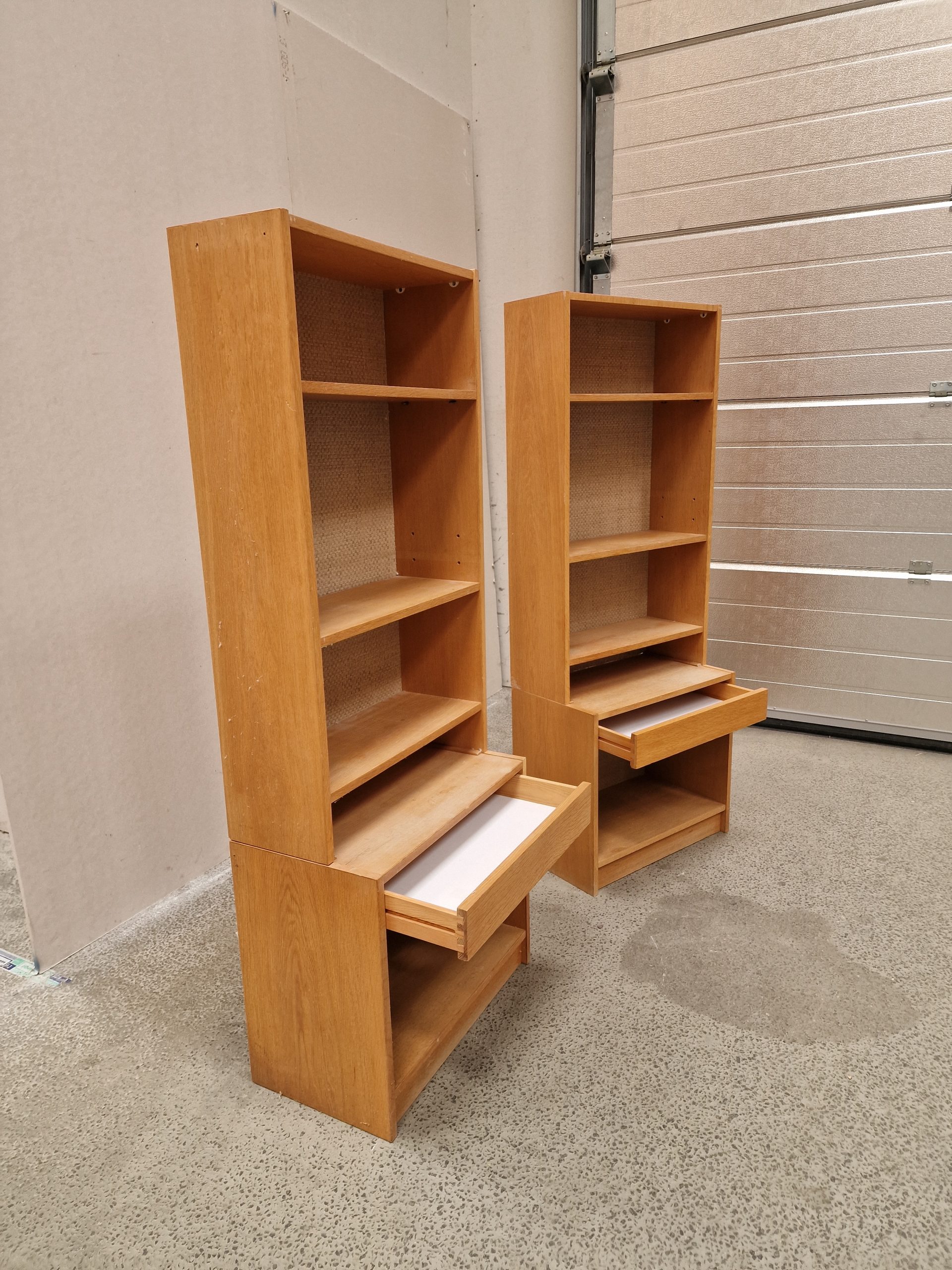 2 smalle reoler/natborde, egetræ