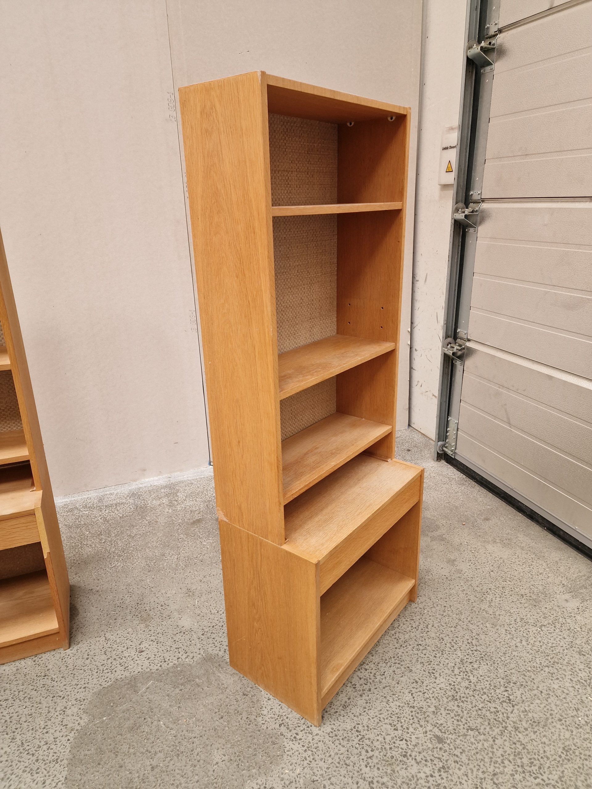 2 smalle reoler/natborde, egetræ