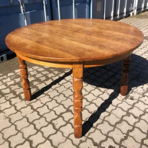 Rundt spisebord i finéret egetræ, Henry Kjærnulf