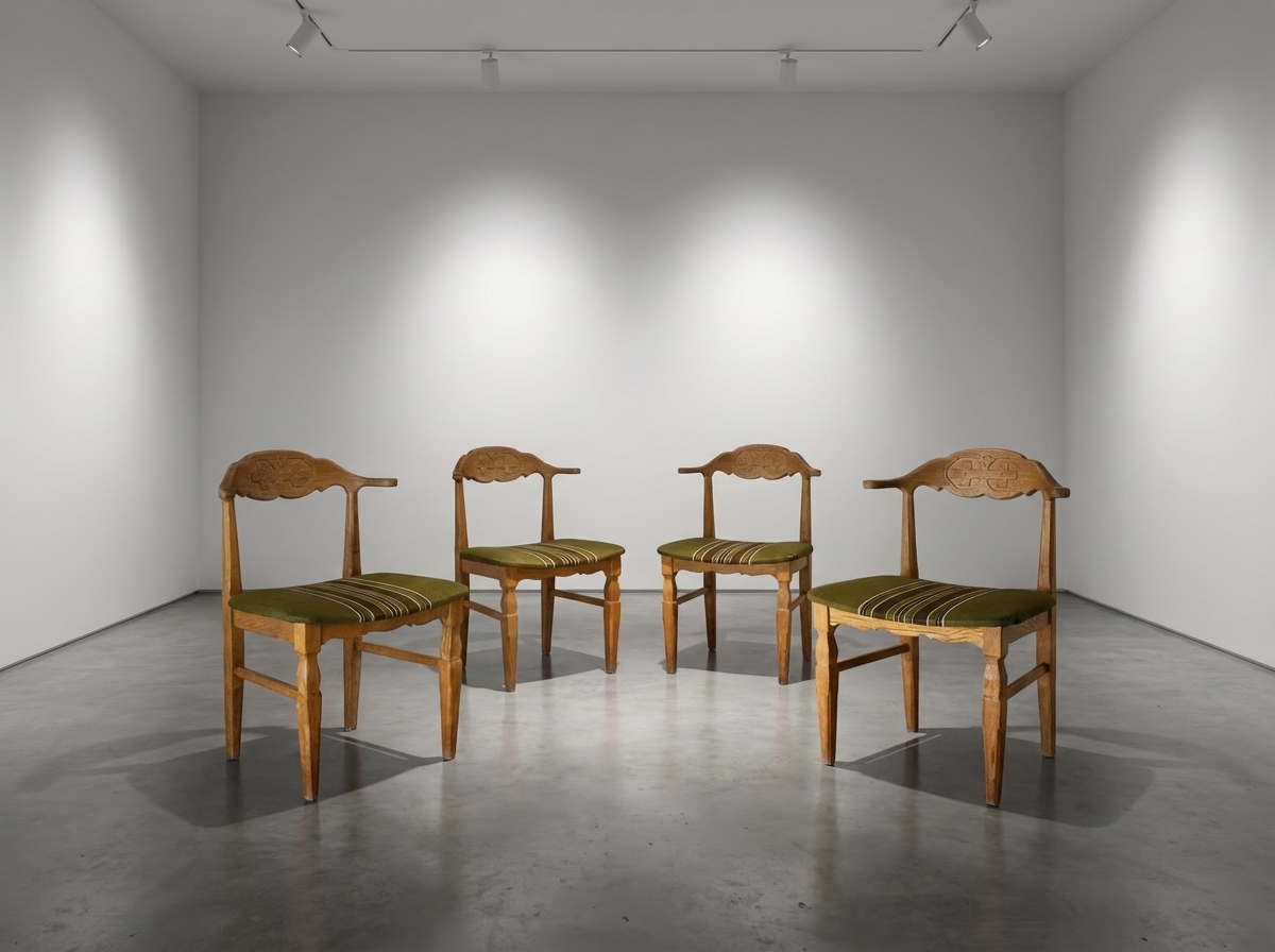 Fire Henry kjærnulf spisestole, massiv egetræ