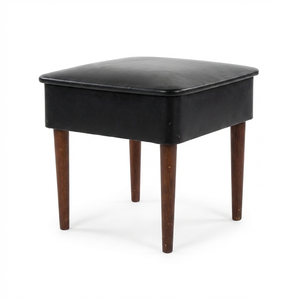 Skammel med opbevaring