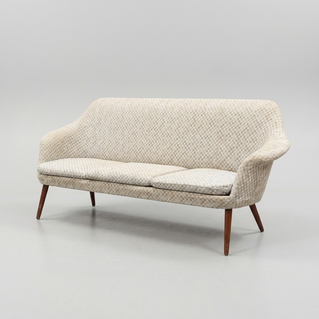 Trepersoners sofa, ben af teak